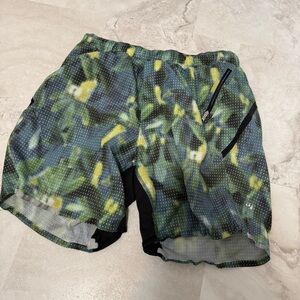 Lululemon Pace Breaker shorts (lined) 5in inseam